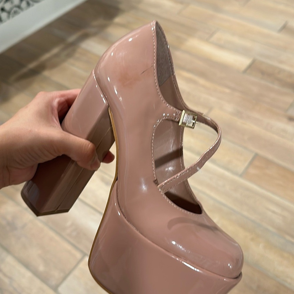 Scuff Mark NOT FOR SALE